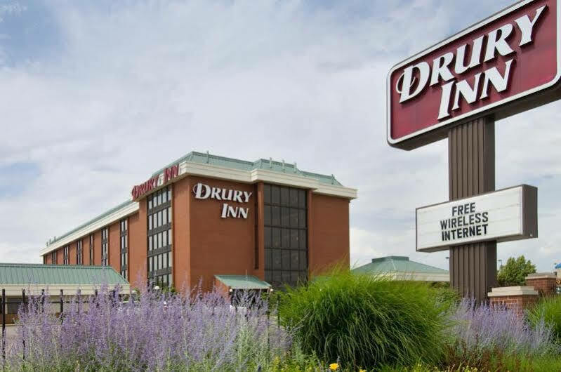 Drury Inn & Suites St. Louis Airport Edmundson Esterno foto